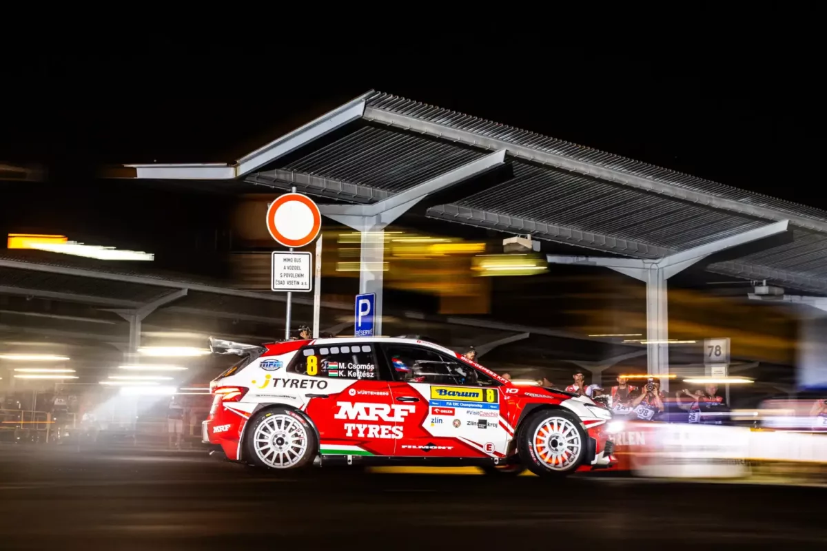 Mabellini vezet, de Csomós Ingram nyomában a Barum Rallyn