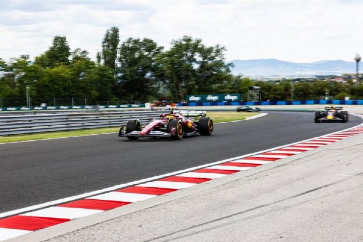Az F1-es Magyar Nagydíj élőben: Harmadik edzés a verseny előtt