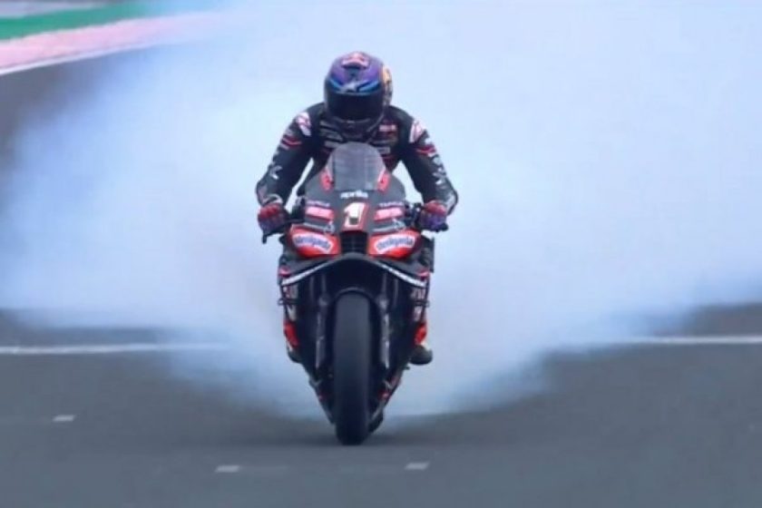 Elsöprő siker a Balatoni MotoGP-edzésen: Marquez-vezetés és füstölő Apriliák a pályán