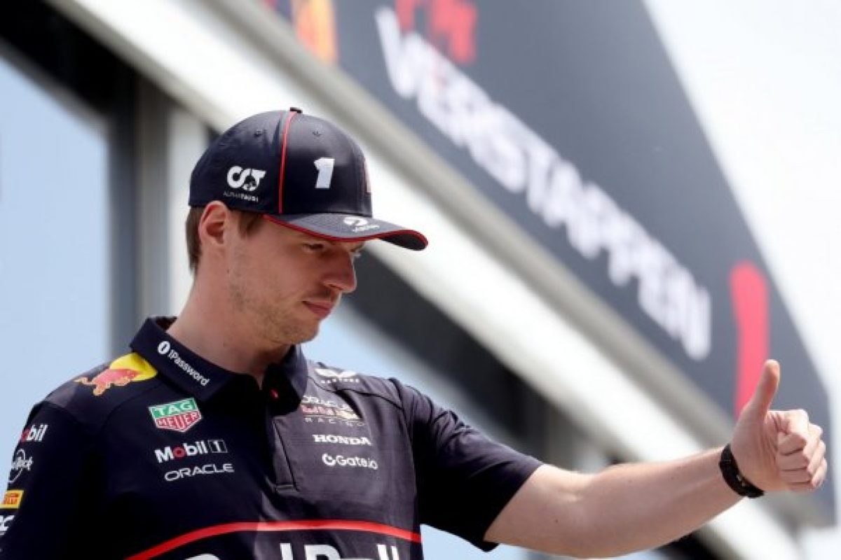 A Red Bull meglepő lépéseivel új távlatok nyíltak az F1-ben: Verstappen kiverte a biztosítékot és női pilótát igazoltak!