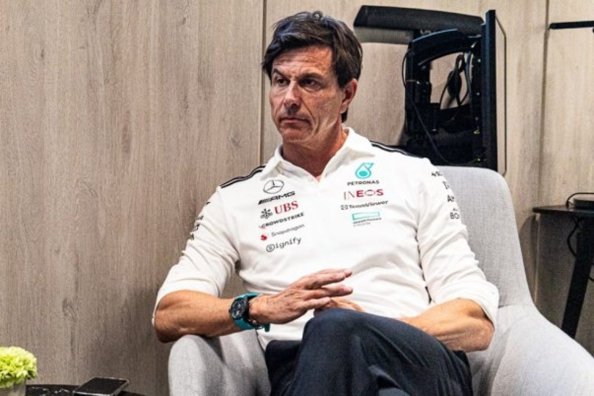 A Red Bull megerősödése és a Wolff-exkluzív hírek az F1 világából