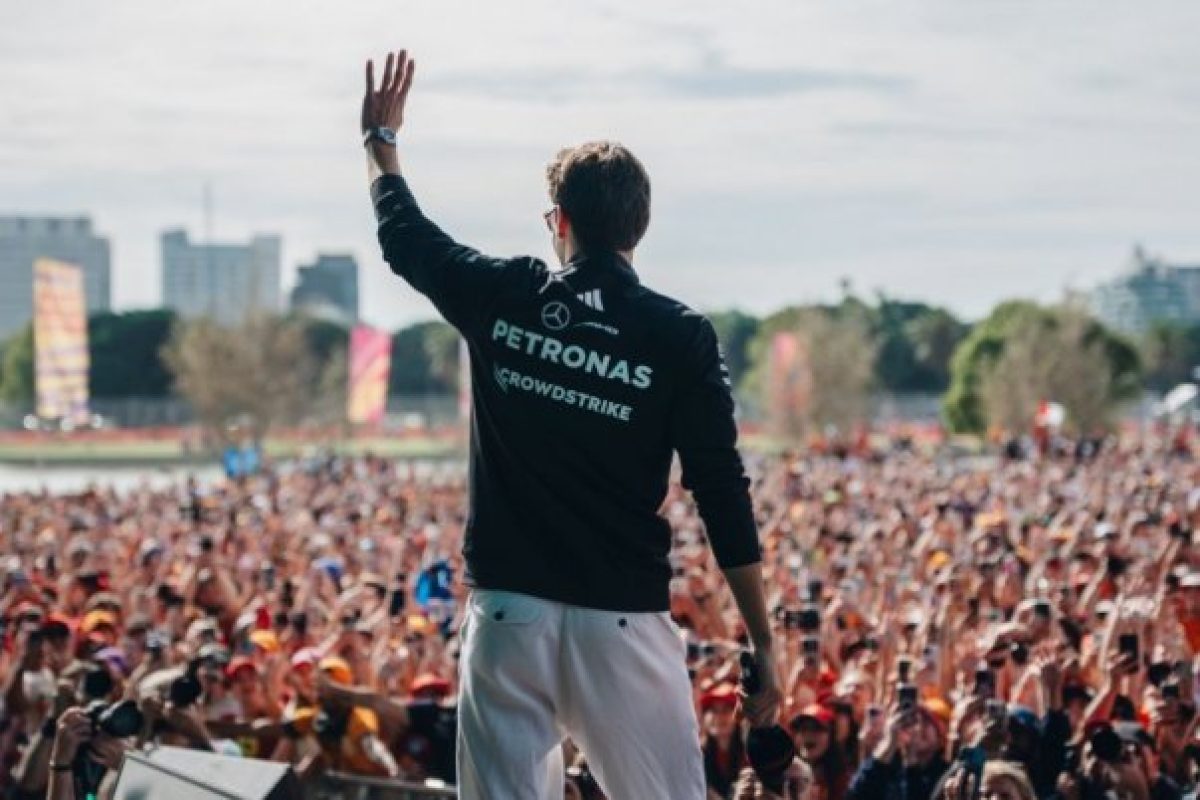 Érzelmes vallomás a kemény, szerető apáról – Russell szavai