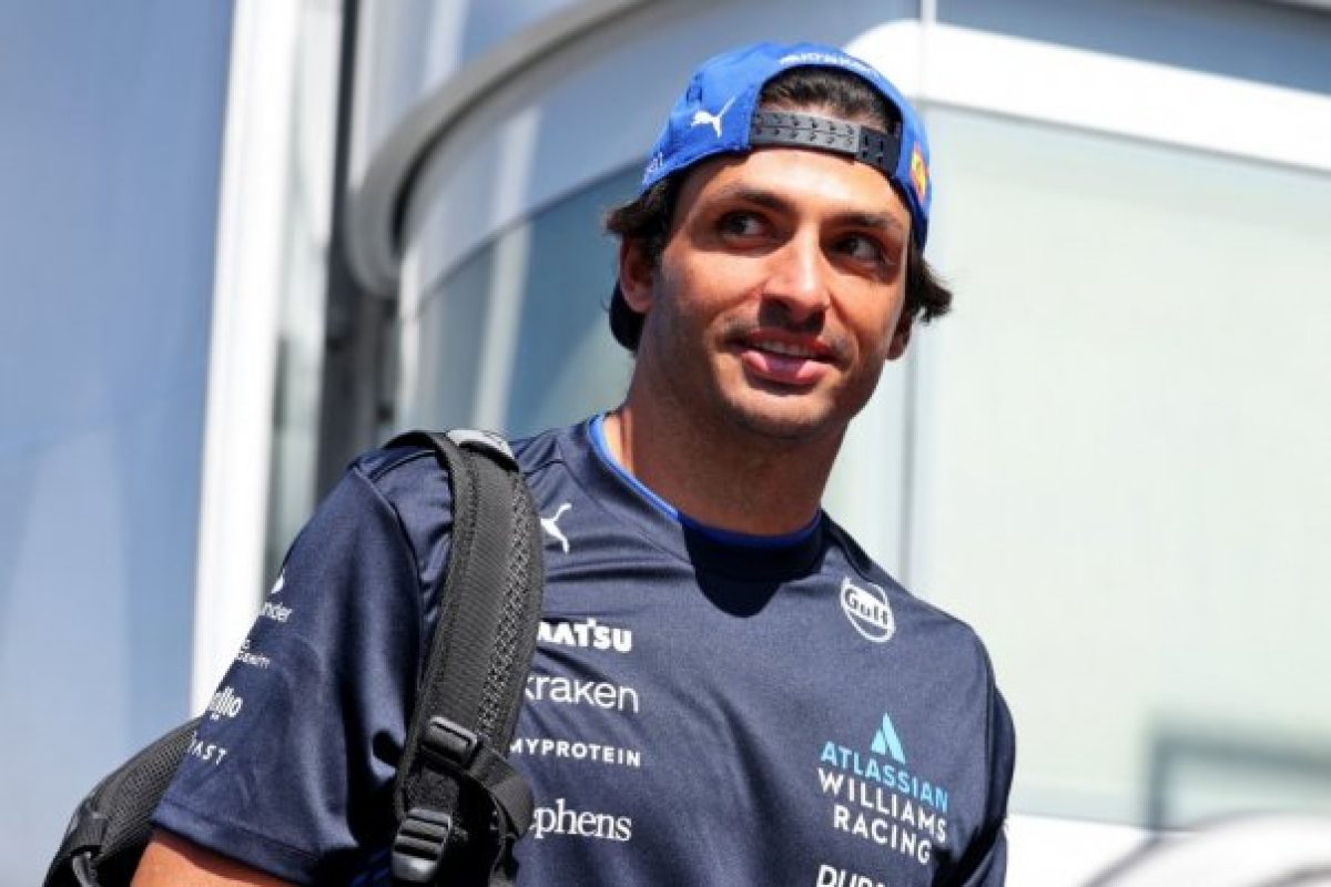 Sainz: A Williamsnél változtatni kell a filozófián