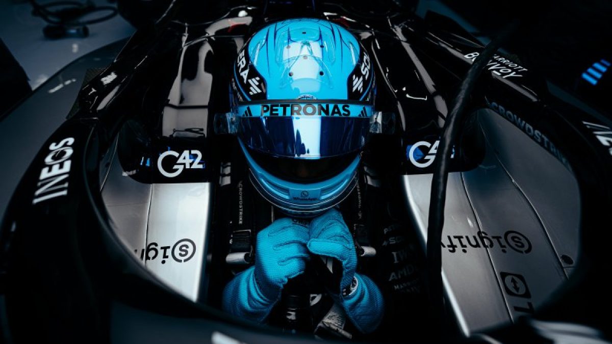 A „Wolff megerősítette a Mercedes 2026-os duóját