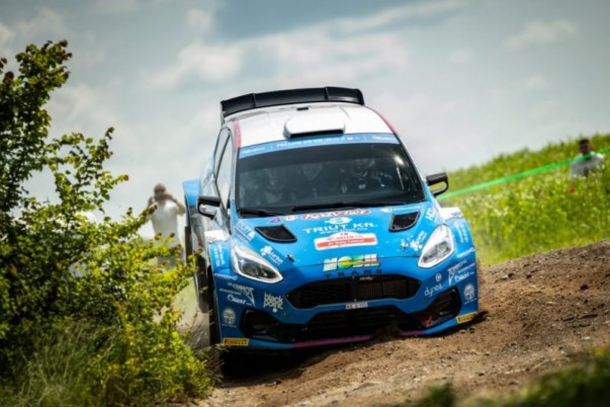 Az „Elbűvölő Teljesítmény a Hadik–Juhász Párostól