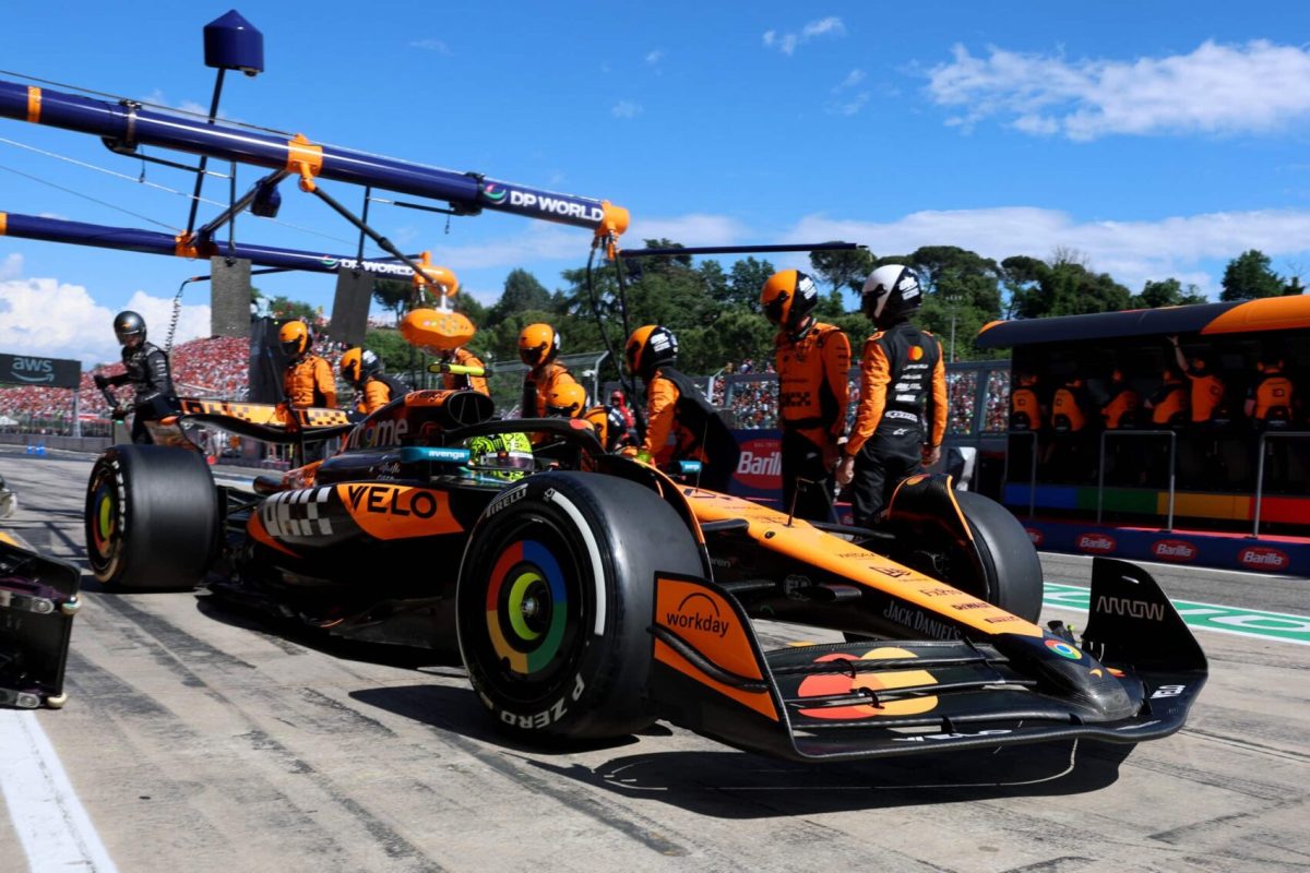 Verstappen volt szerelője ejtett kritikát a McLaren csapatára, de visszakapta a helyét