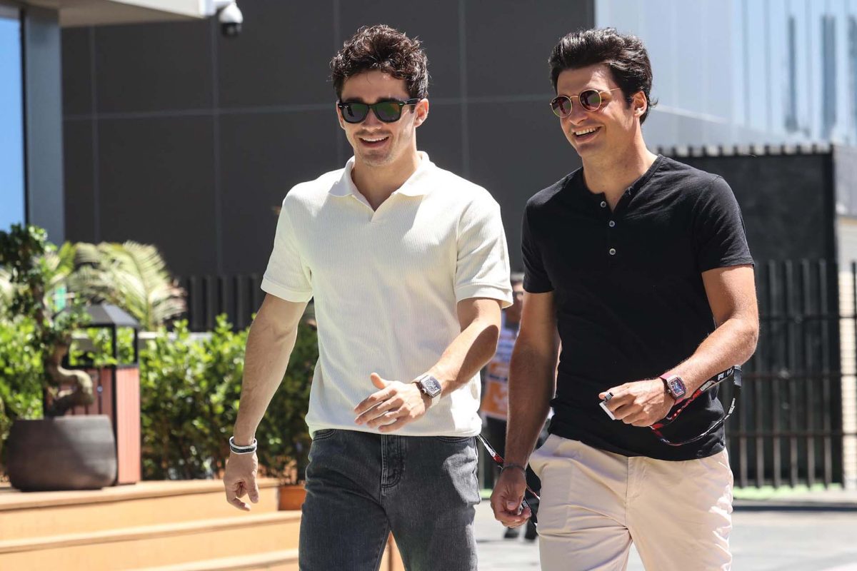 Könnyektől áztatott Monacóig: Leclerc és Sainz viharos kalandja hazafelé