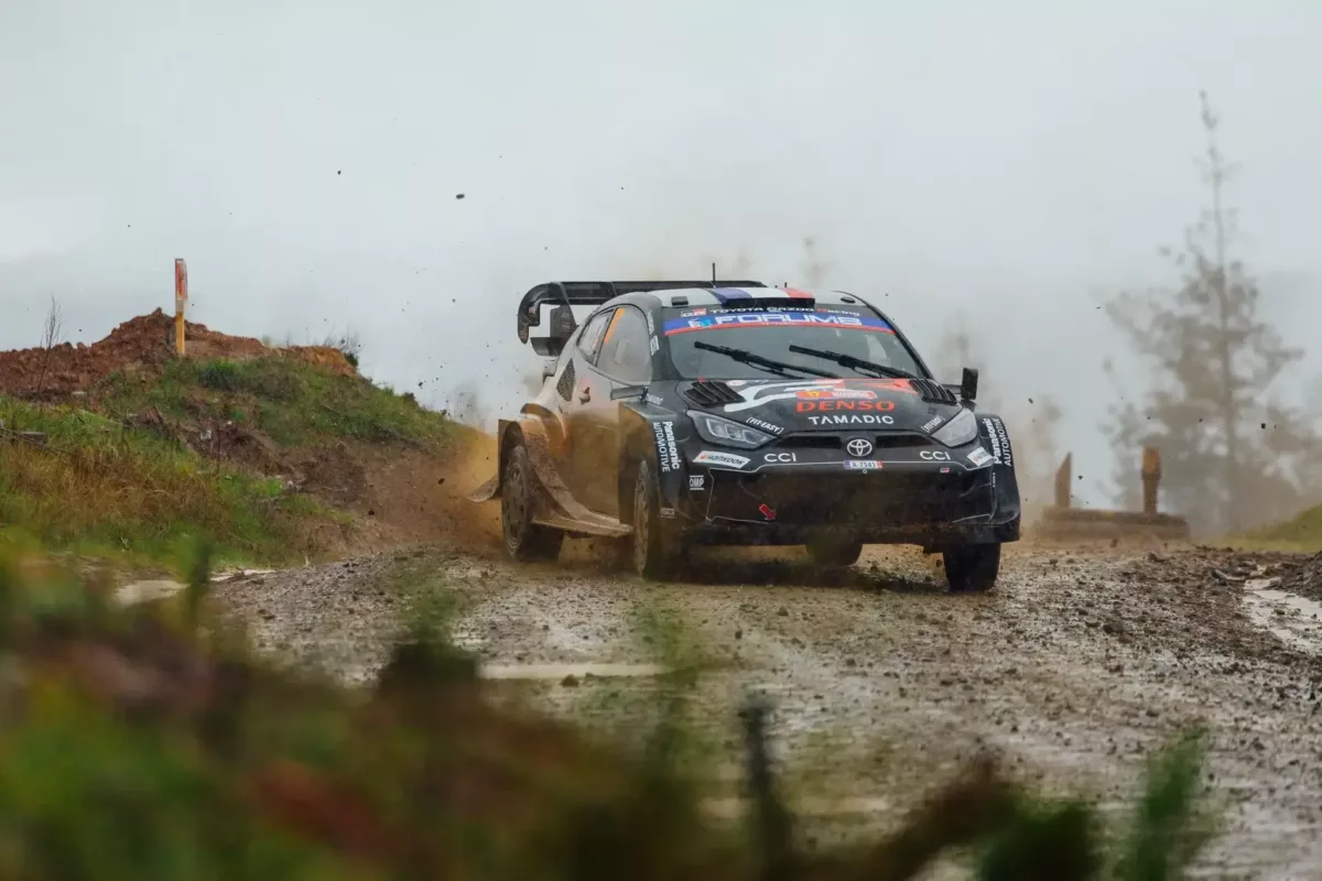 Ogier vezetésével kettős Toyota diadal Chilében szombat este