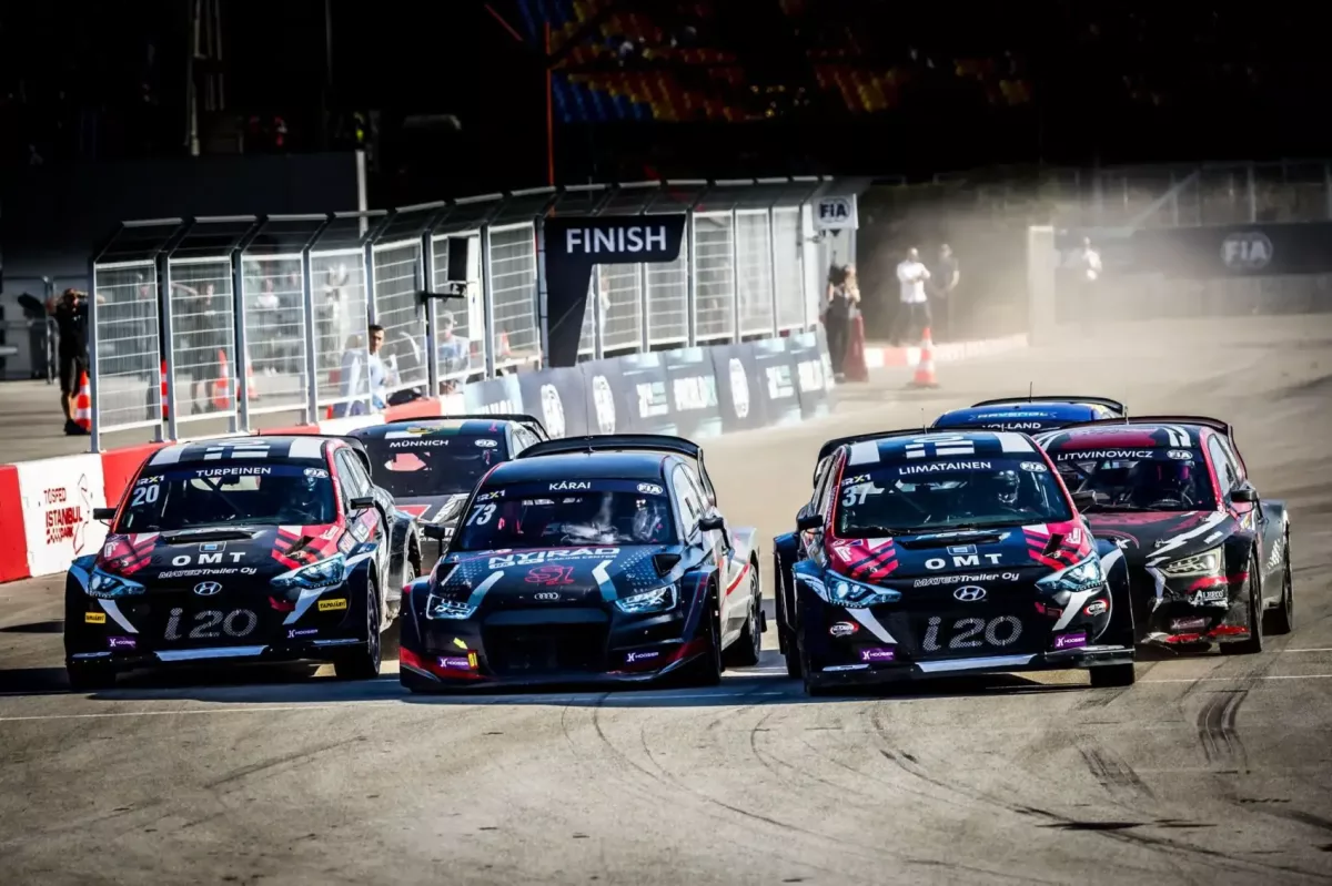 Magyar indulókért szorítva a Rallycross Világbajnokság utolsó futamain
