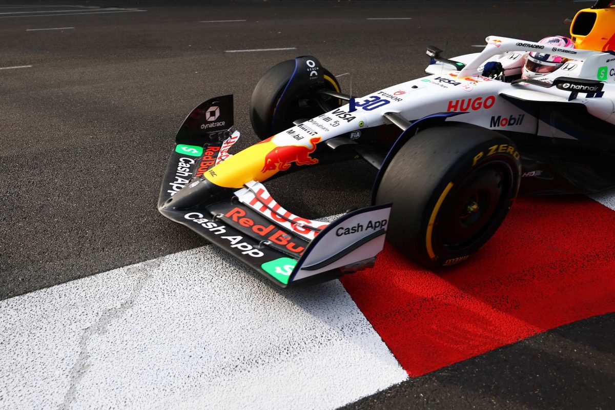 Lawson: Az esőcseppek hatalma a sisakrostélyon