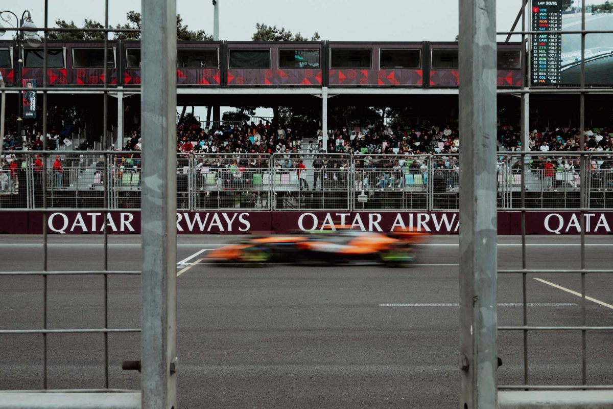 Forma-1 vezetők érzelmi hullámai: Toto Wolff reakciói a Mercedes-motoros sikerekre