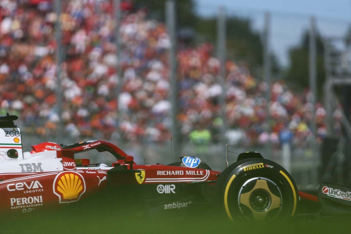 A Ferrari reménykedik: Leclerc szerint még van esély a győzelemre