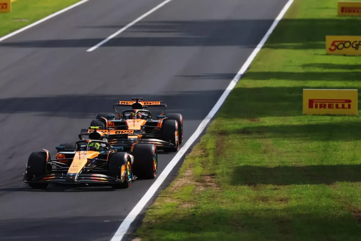 A McLaren határozottan lépett: nem enged a vitatott csapatutasításnak