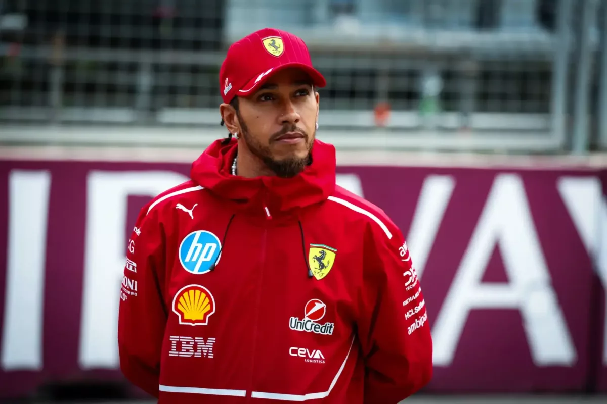 Bocsánatkérés lett a vége a Leclerc-t feldühítő Hamilton-hibának