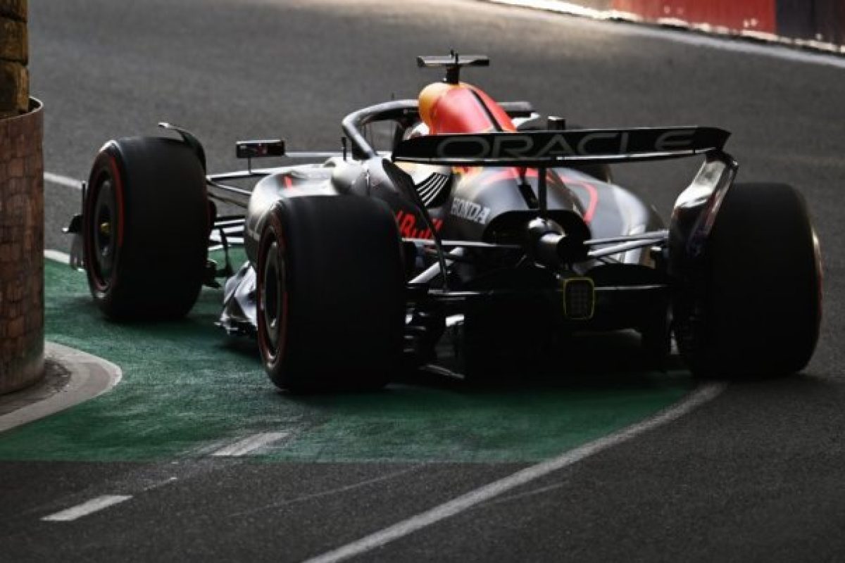 Verstappen a pole pozícióban, Piastri szenvedése az Azerbajdzsáni Nagydíj időmérőjén