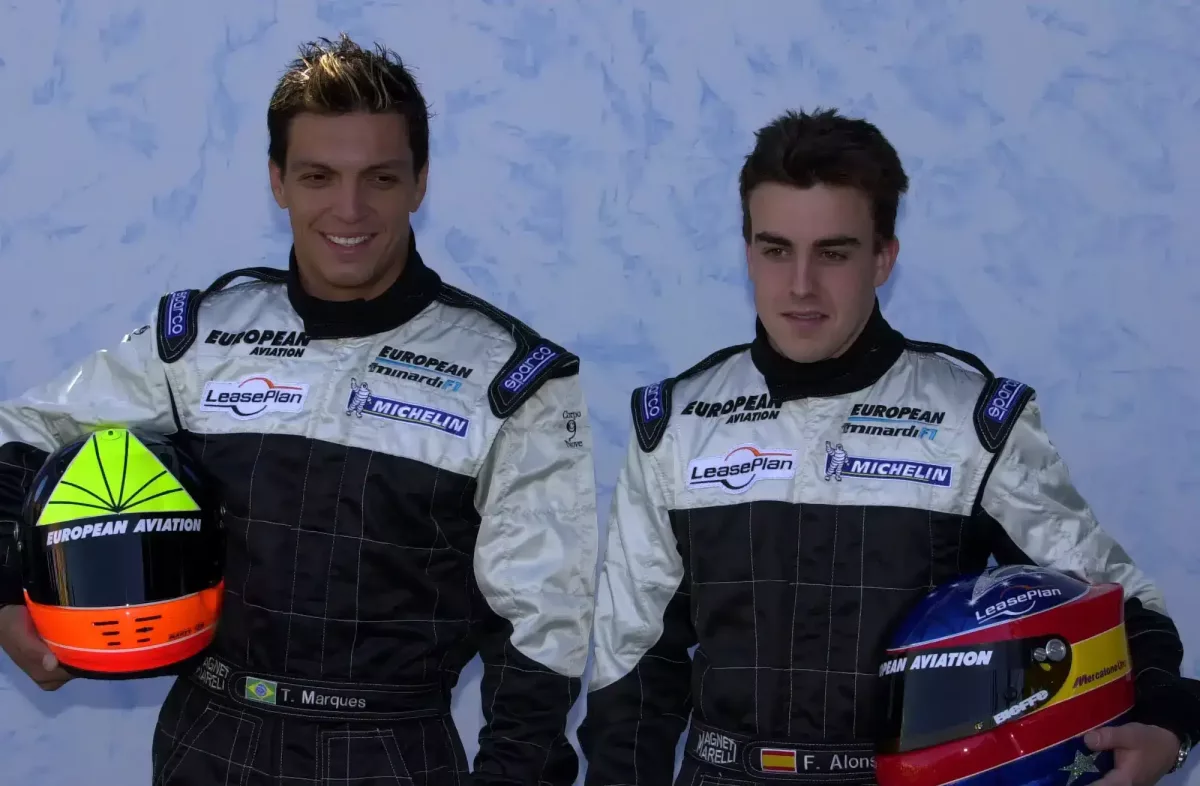 A titokzatos letartóztatás: Fernando Alonso korábbi F1-es csapattársa a hatóságok célkeresztjében