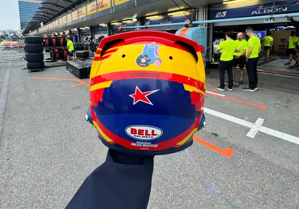 Sainz új szerencsehozója: az unikornisos kislány kabalája