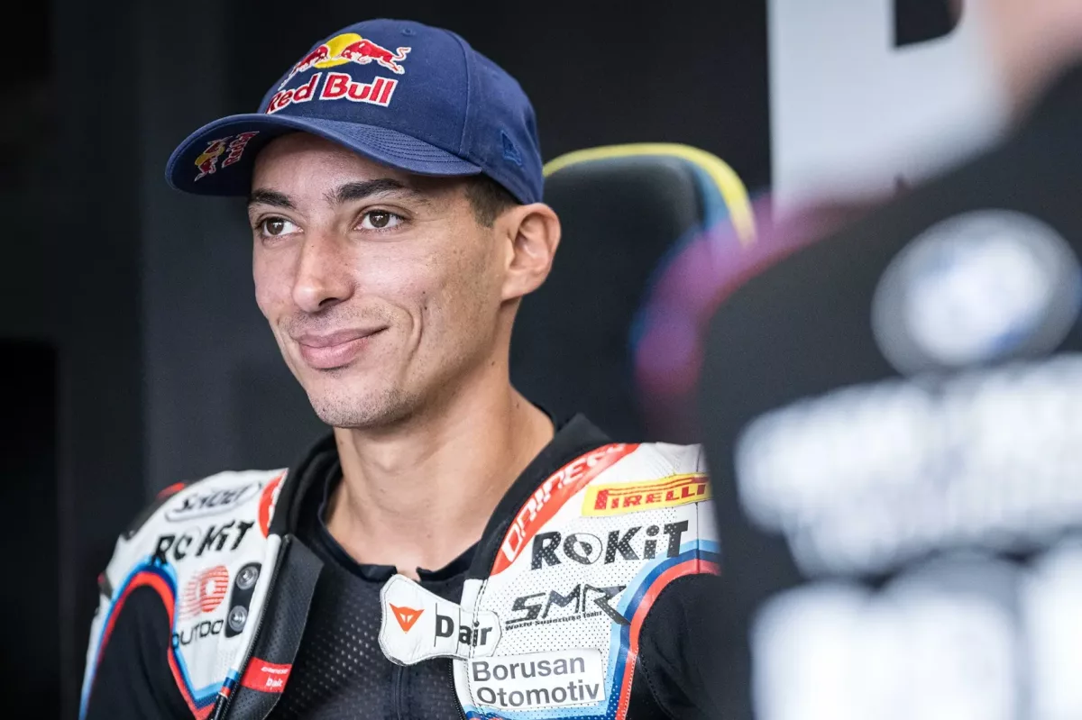 Razgatlıoğlu lenyűgöző teljesítménye: MotoGP-pilóta kisebb kategóriás motorral döntötte meg a Superbike-csúcsot