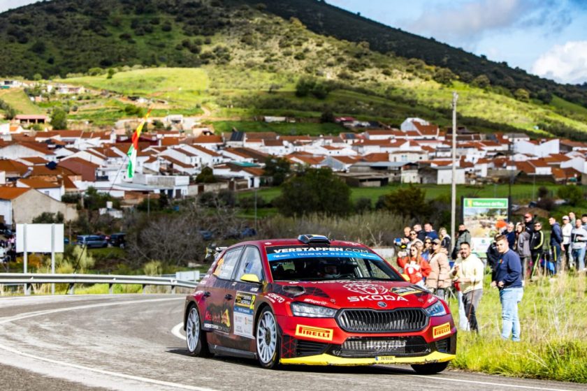 Az elszánt Verstappen és Lappi felé húz az első hely nemzeti bajnoki címért