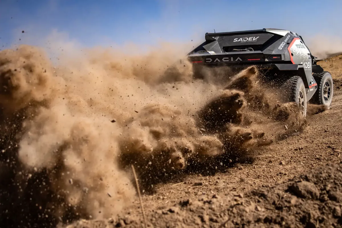 Loeb diadalra tört, új hősök az autósportban