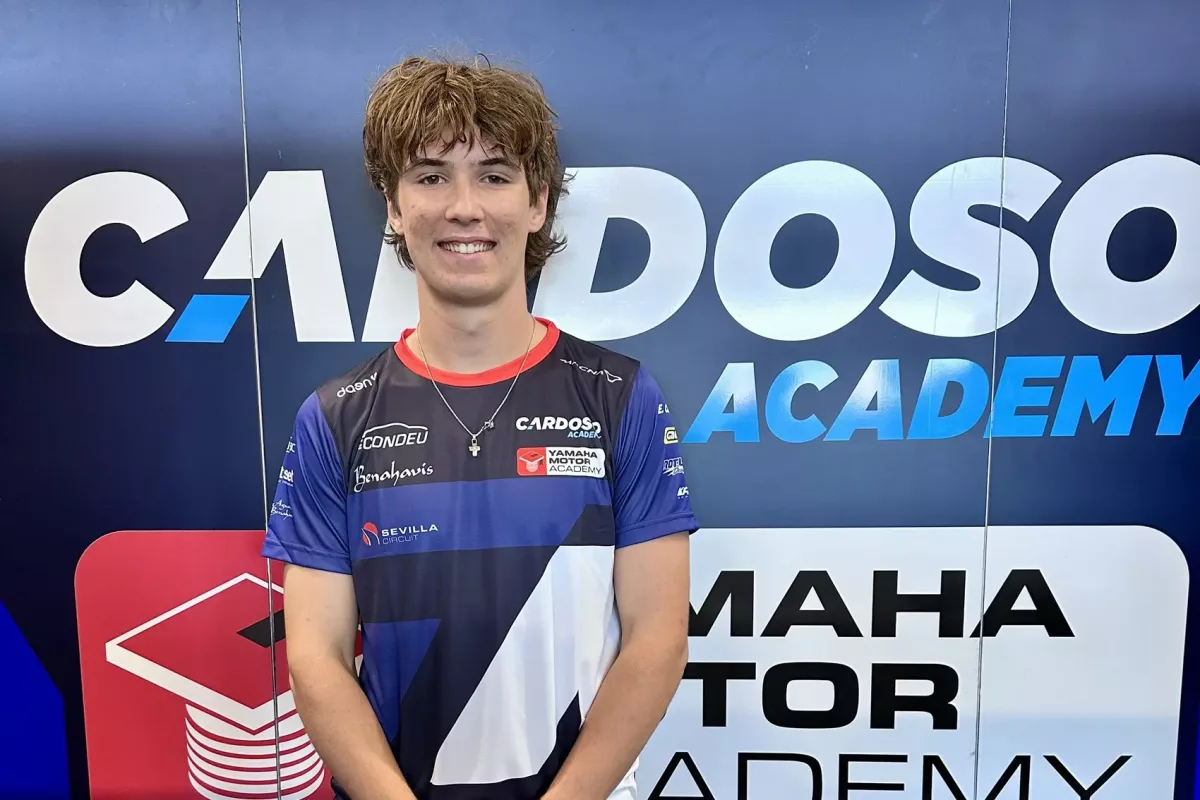 Valentino Rossi a Rossi Moor csapat élére áll: az ex-MotoGP-pilóta új kihívások elé néz a JuniorGP Moto2-es szezonjában