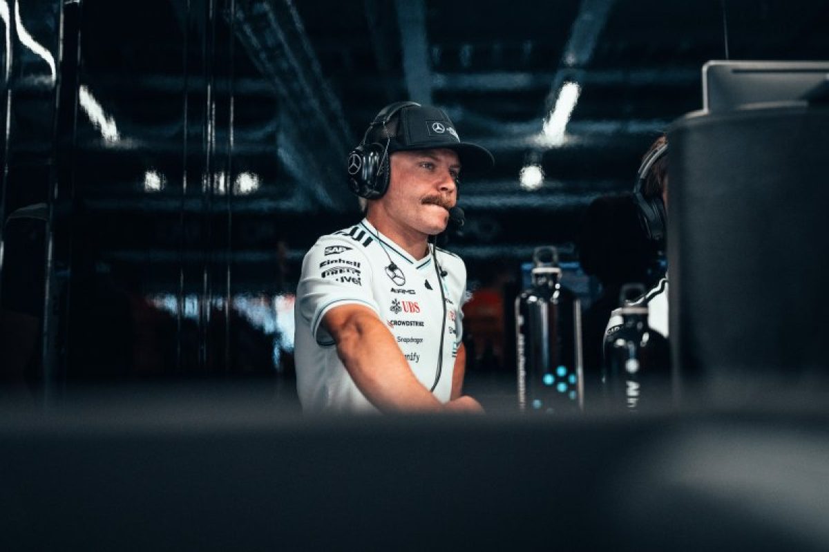 „Briatore: Bottas hallgatásba burkolózik 2026 kapcsán, míg Perez lépten-nyomon érintkezik velem”