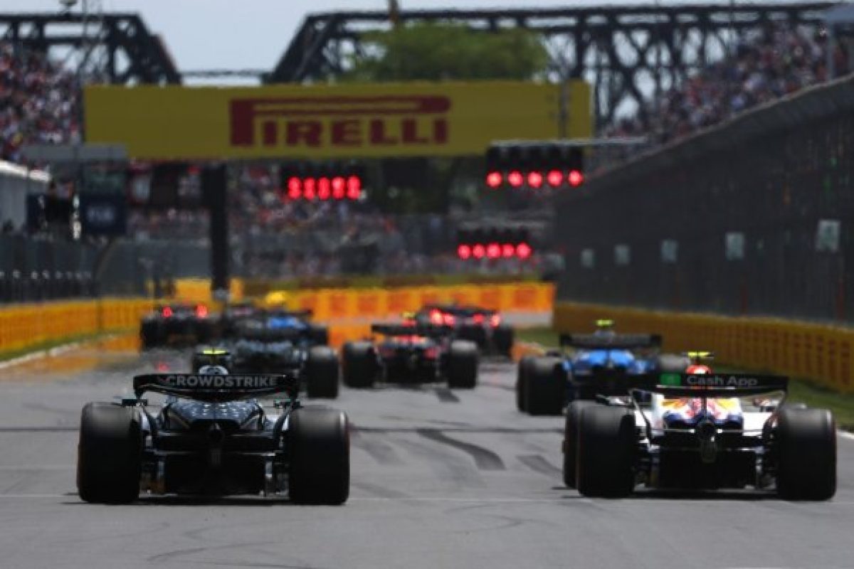 Az F1-ben tárgyalások folynak a V8-as motorok visszatéréséről