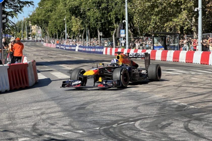 Lélegzetelállító tömeg a Red Bull Showrunon!