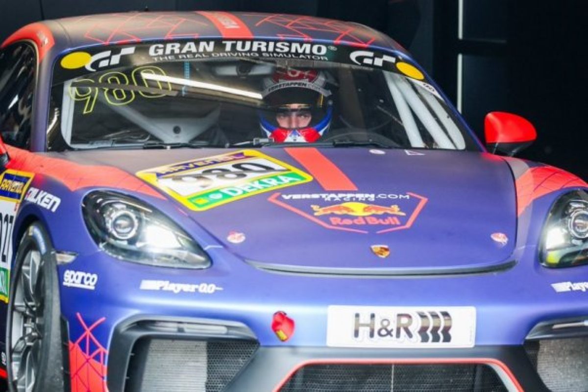 Verstappen mégis megkapta a Nordschleife-licenszet