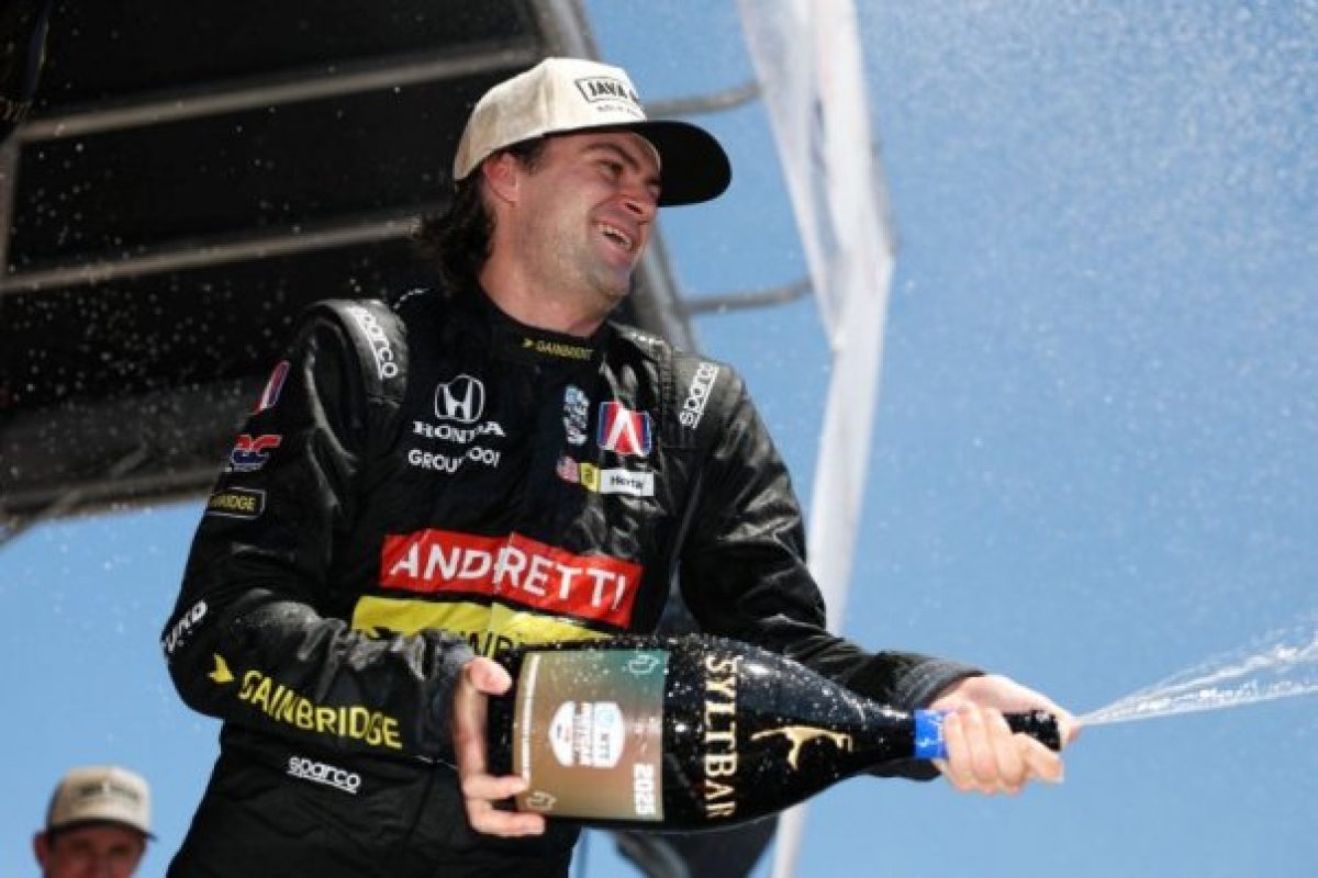 Az „Az okok, amiért Colton Herta befutott az F2-be” cím hatásos lehet.