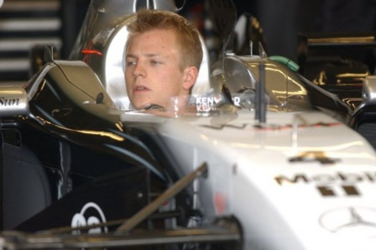 Irvine aggodik: Raikkönen bizalmatlansága az F1-ben