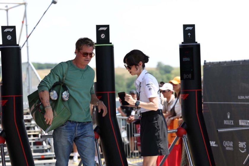 Wolff kijelentése: Brad Pitt nem volt elragadtatva az „túl öreg” megjegyzéstől Hamilton részéről