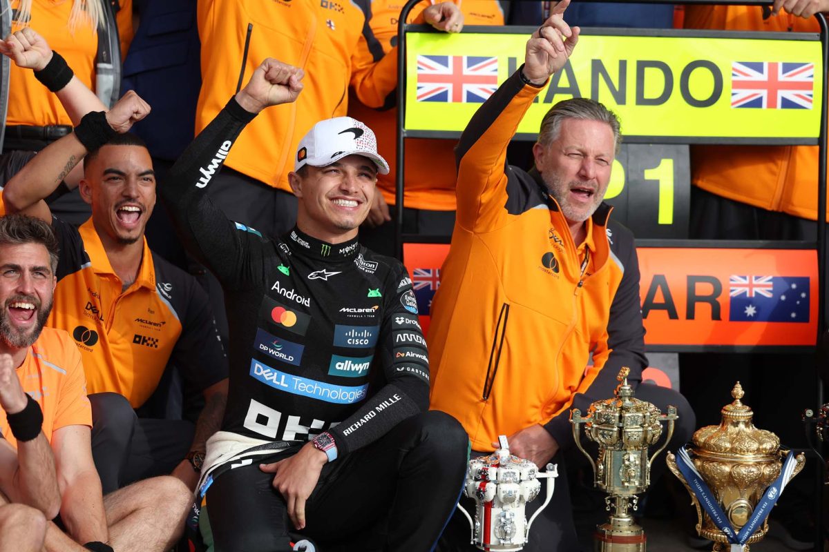 Brown váratlan döntése: Norris szingapúri ütközésére szankciókat hoz