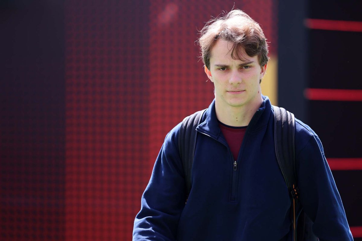 Az önbizalom jegyében: Piastri nem hagyja magát pánikba taszítani Verstappen ádáz hajszájában