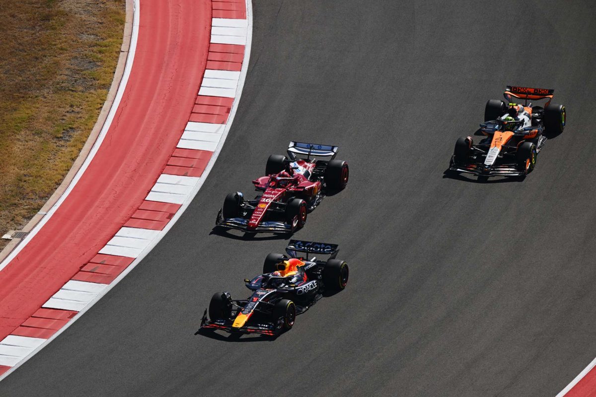 Leclerc remek teljesítményt nyújtott, de a Ferrari még nem győzelmi esélyes