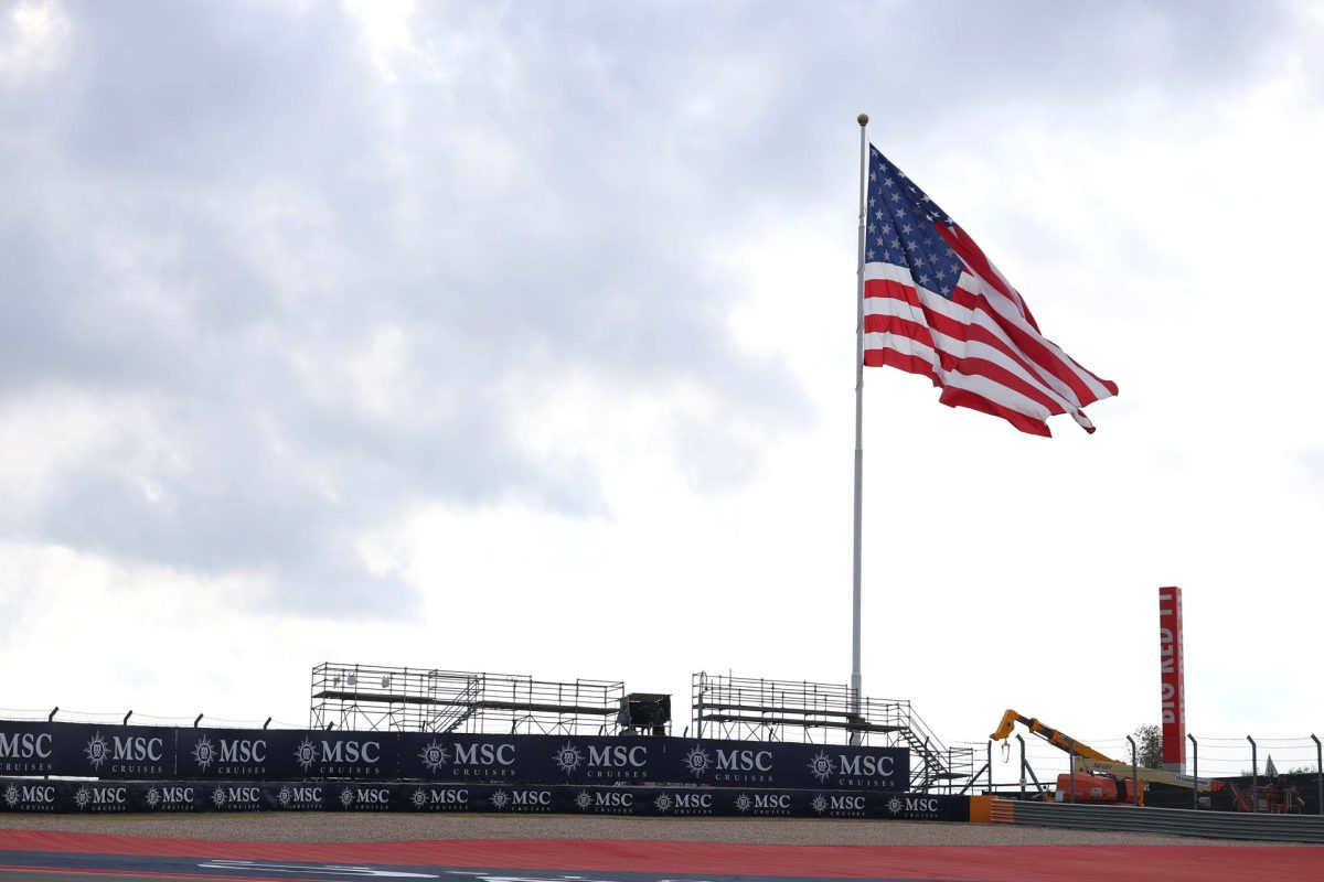 Az Apple felvásárolja az F1 közvetítési jogait Amerikában 2026-tól