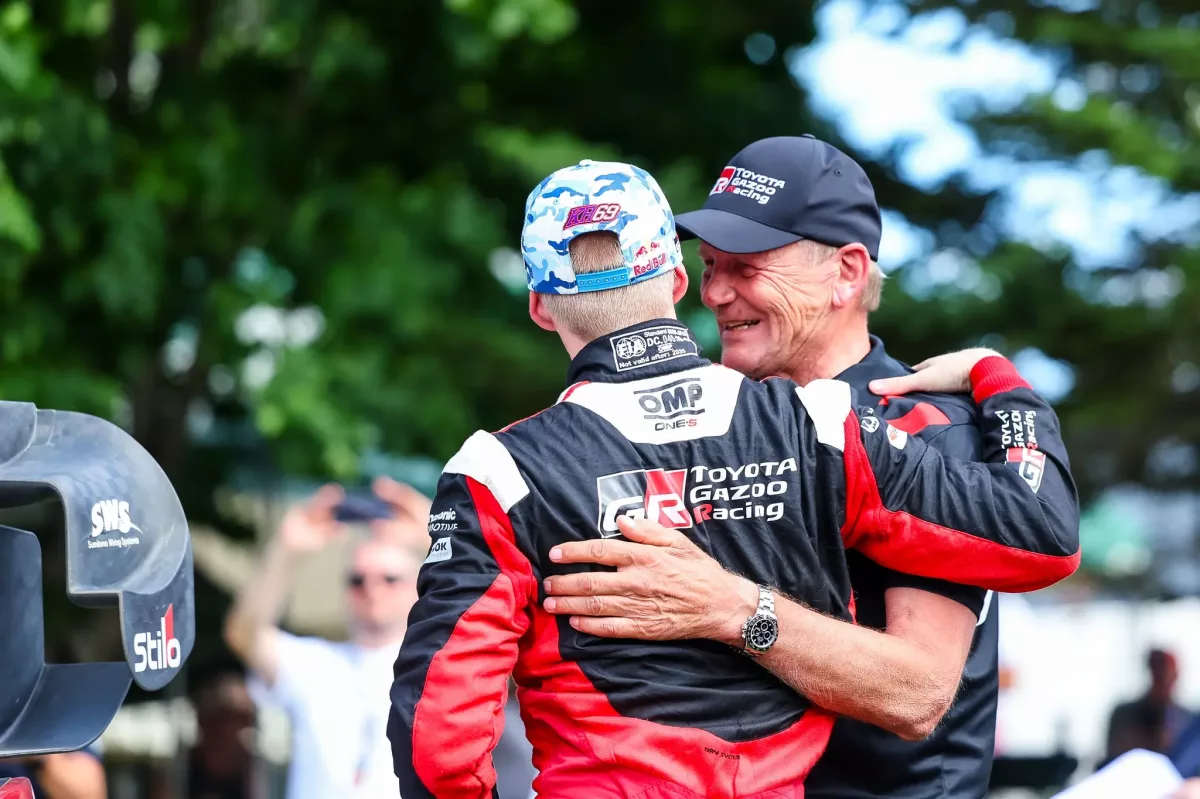 Az összetartás kulcsa: Juha Kankkunen ígéretet tett a Toyota versenyzőinek