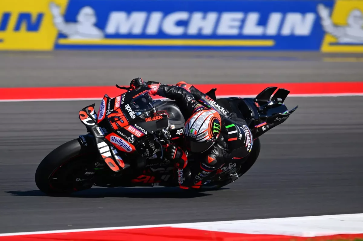 Az utolsó kör hősek harca: Bezzecchi győzelme Acosta előzésével