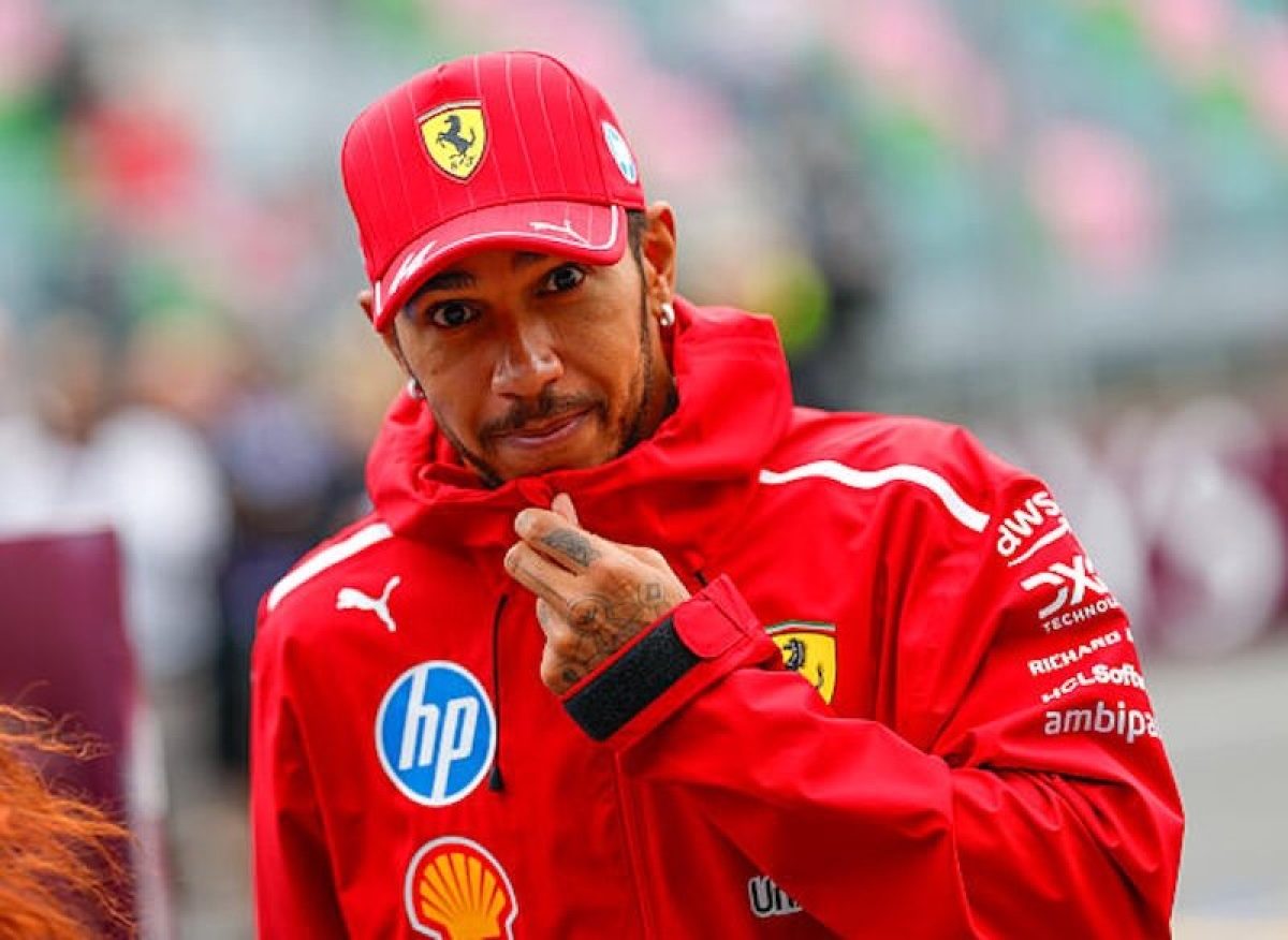 „Remélem, esni fog Szingapúrban” – Hamilton