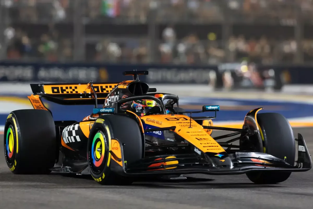 Piastri kíméletlenül belefolytotta a szót a McLaren főnökébe a szingapúri futam után (videó)