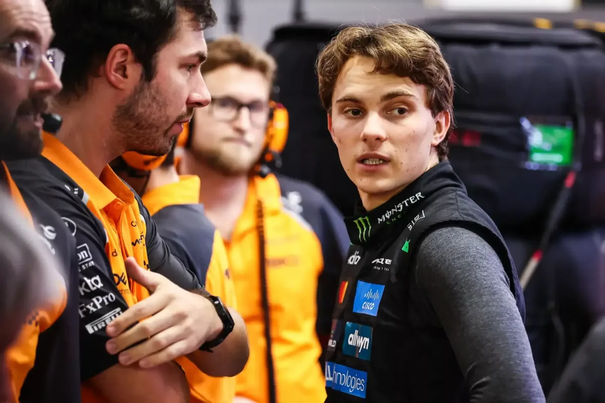 Egy félreértés tisztázása: Piastri kapcsolata a McLaren vezérével