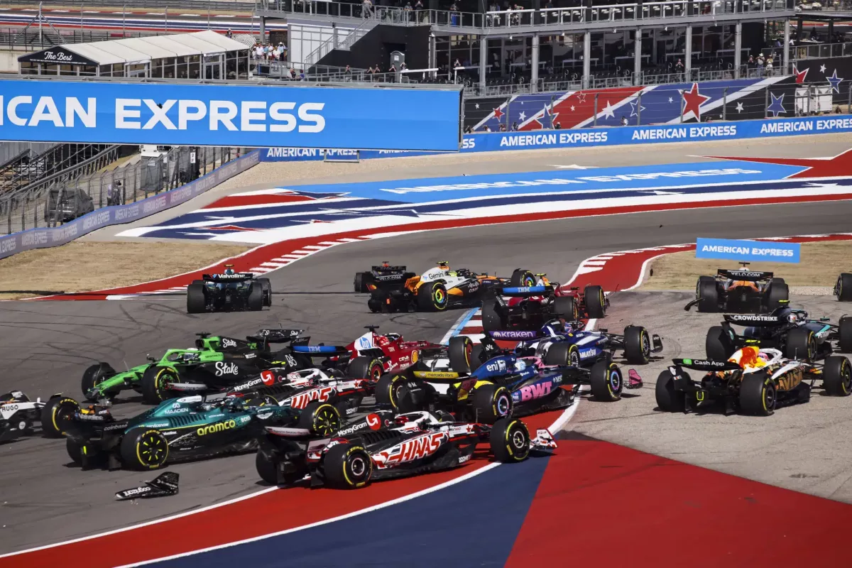 A McLaren bűnbakja tagadja a felelősségét Piastri és Norris balesetében