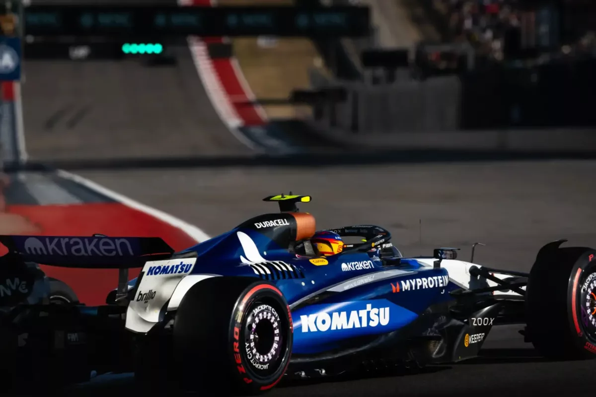 Akkor a cím lehet: „Büntetések sorozata a Forma–1 USA Nagydíj után a felügyelők részéről