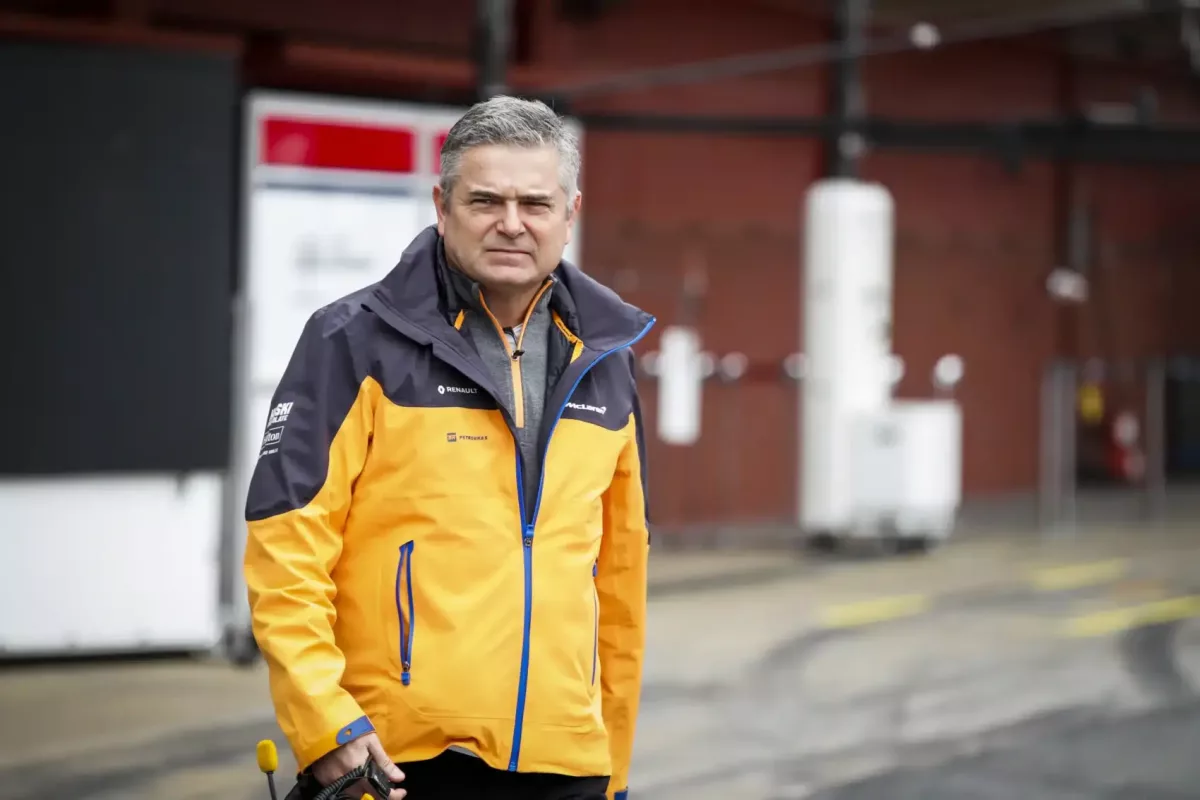 A McLarennél tiszteljük és emlékezünk a néhai csapattagra, aki a legfrissebb sikerek előtt hunyt el