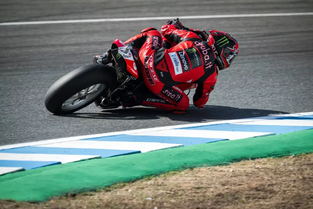 A Domináns Bulega elhódította Jerezet, Razgatlıoğlu csak a Rajtnál lehetett a Képzeletbeli Bajnokavatást