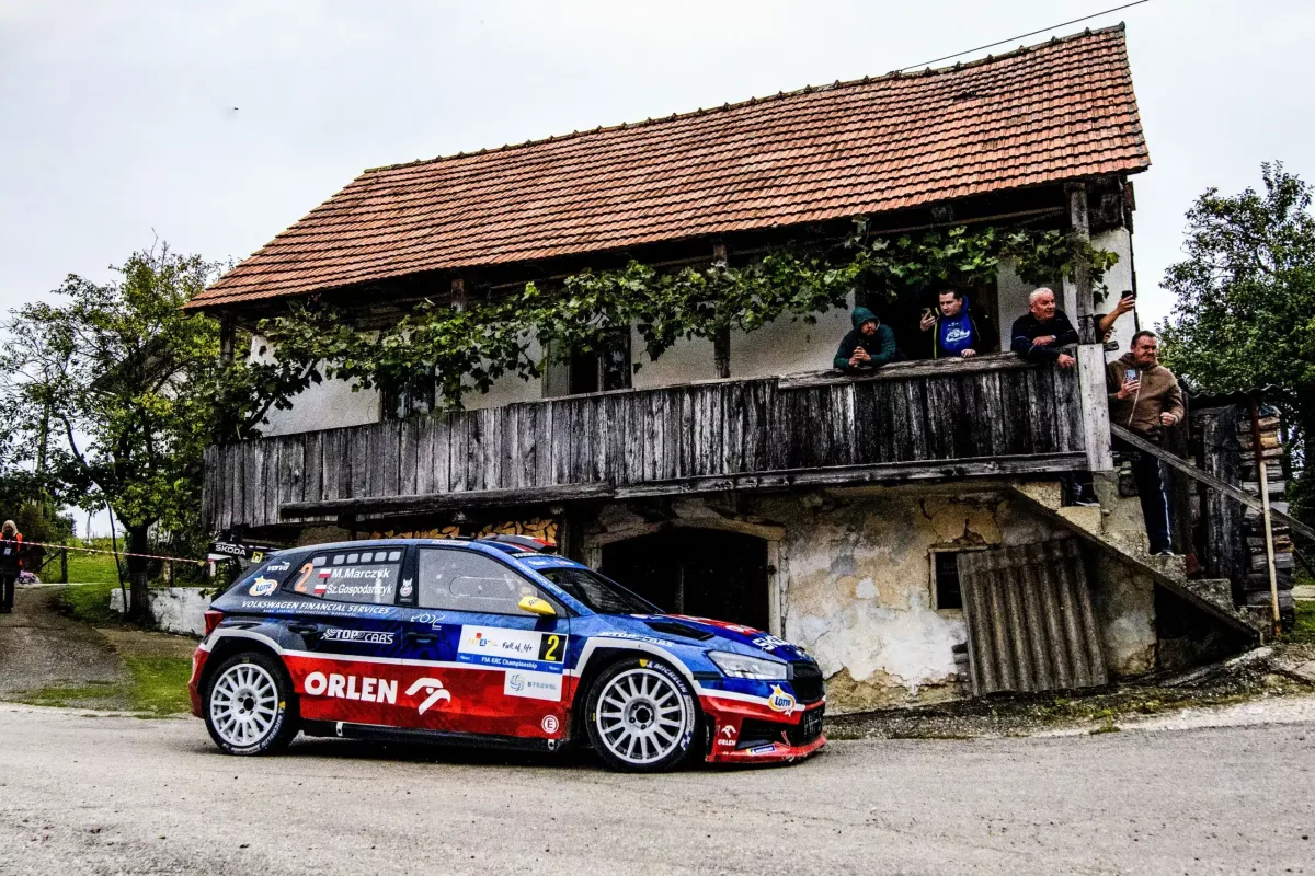 Marczyk diadalmenete a horvát özönvízben: drámai vasárnap a versenypályán