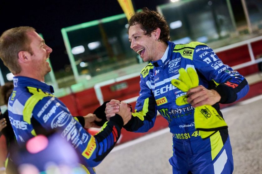 Egyedi versenyautóért rekordösszegért – Rossi legendás gépe eladó!