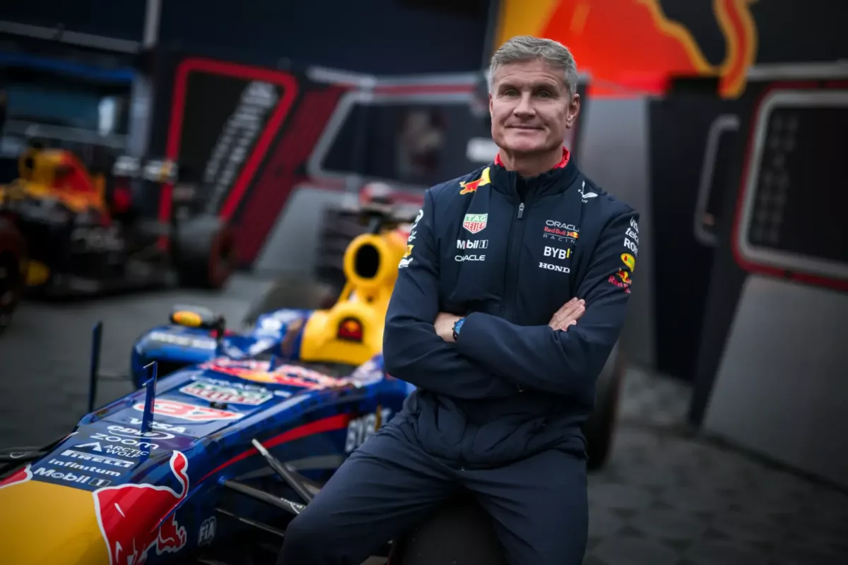 Coulthard meglepő okokat mondott arra, hogy miért érdemes 54 évesen F1 autóval driftelni a Stefánián