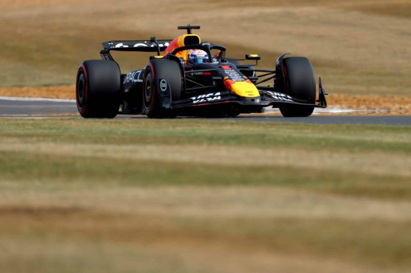 Az esélytelent is felforrósítja: Verstappen újabb fegyverekhez jut a küzdelmes úton