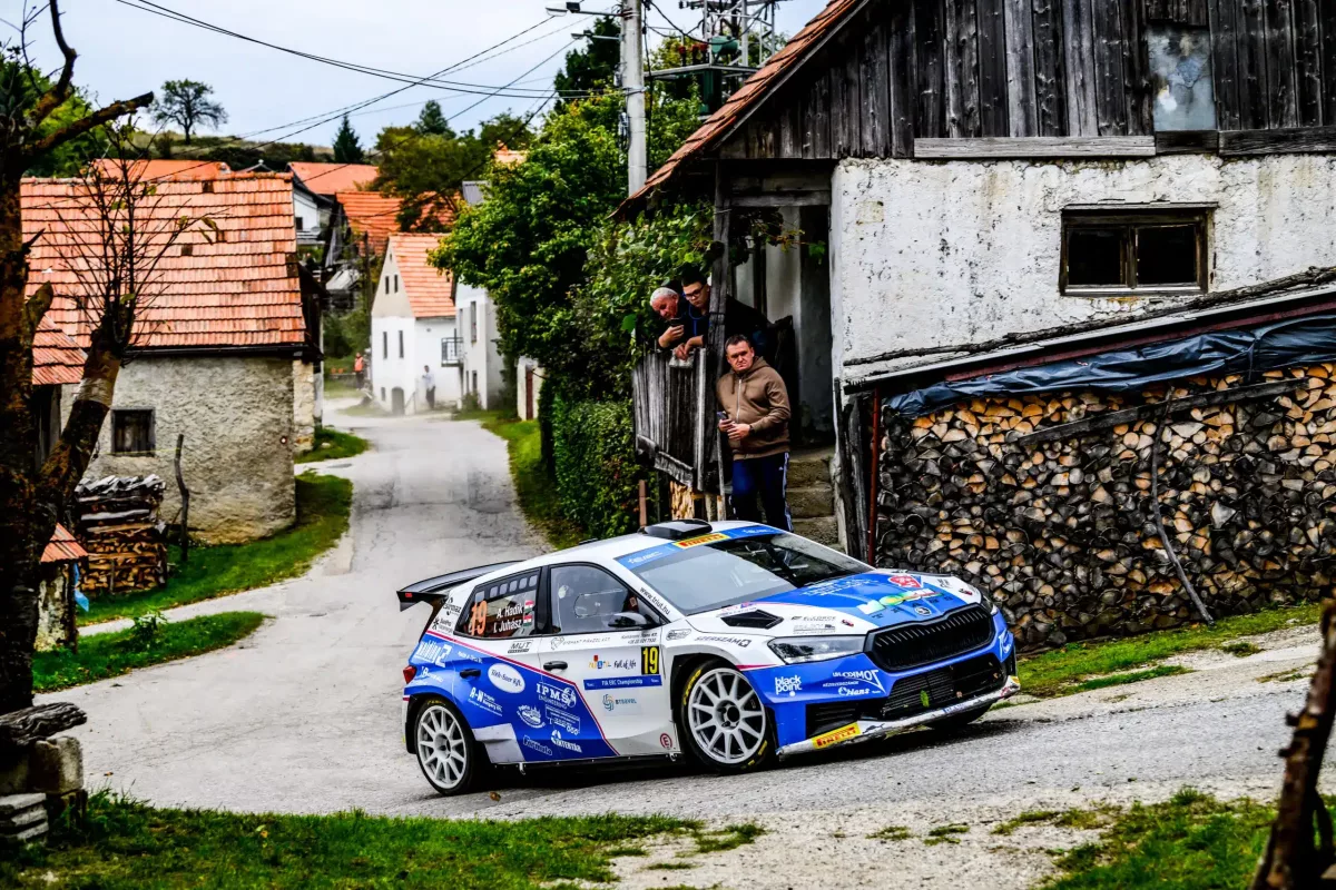 Hadik András két győzelme: bronzérem az ERC új kategóriájában